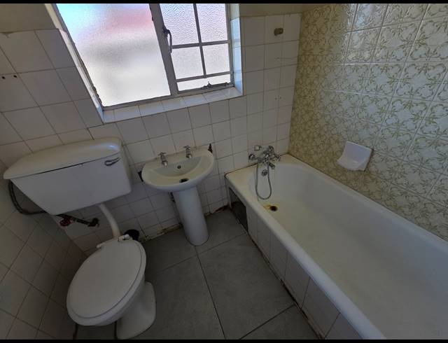 4 BEDROOM HOUSE TO LET IN VAALPARK